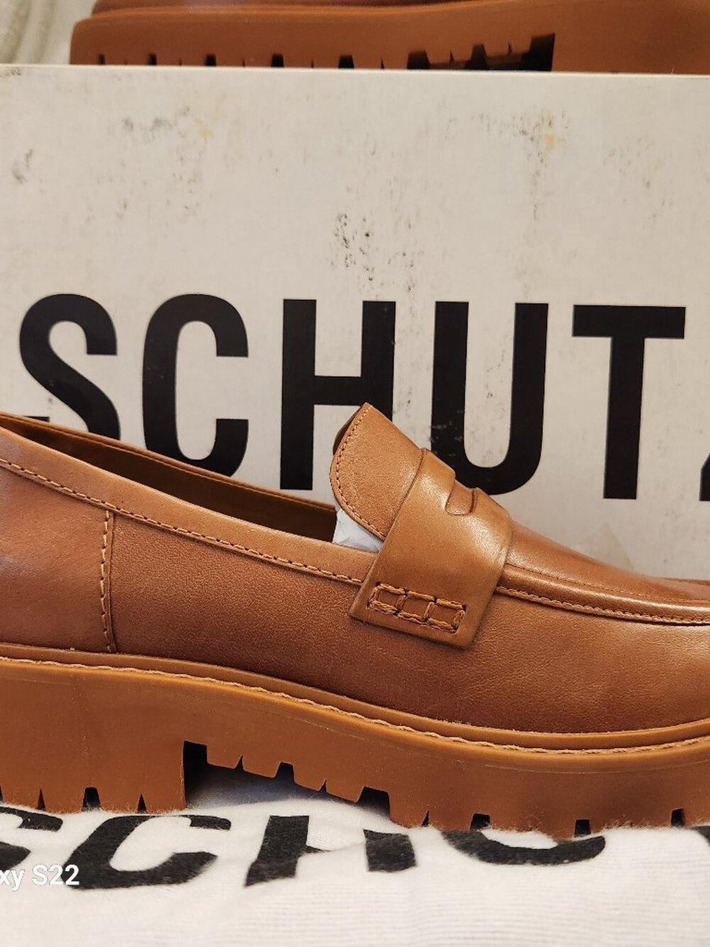Schutz Leather Lug Loafers. "Chistie Weekend Miele". NIB. Size 8
